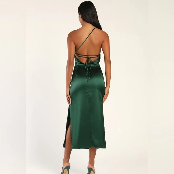 LULU’S ONE SHOULDER LACE UP MIDI DRESS  NWT - Picture 4 of 10